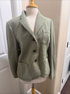 Lauren Ralph Lauren Sage Green wool Tailored Women's Blazer. Horse buttons